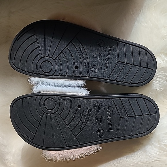 Trendy slides - Picture 4 of 4